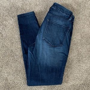 Good American Jeans (Good Legs)